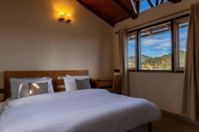 Pet-Friendly mountain view 2 bedroom cottage C1